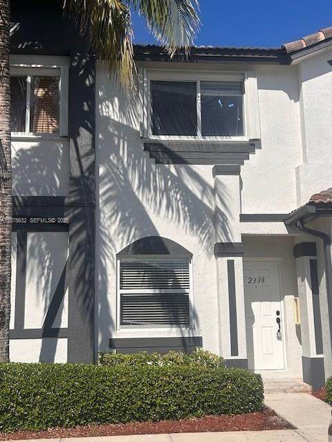 2338 23rd Ter - Photo 1