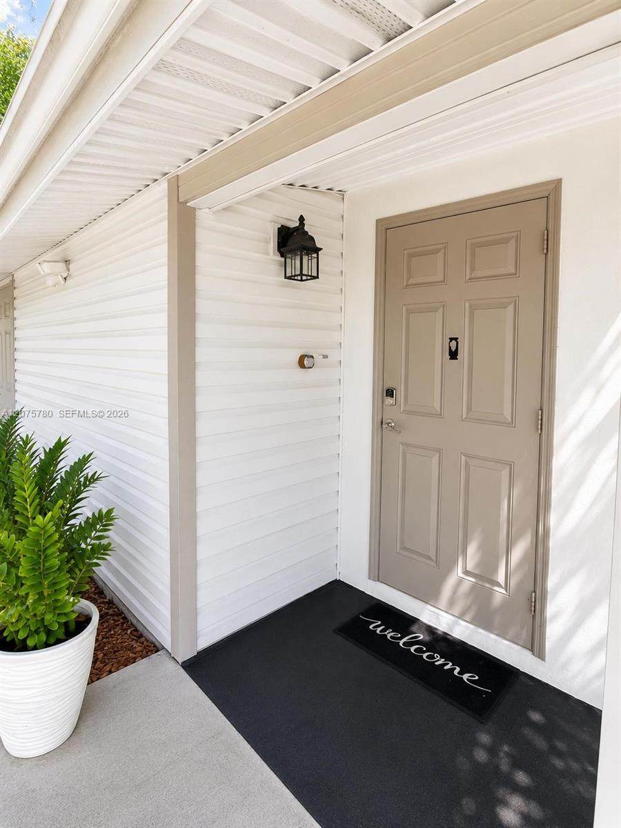 633 Mokena Dr - Photo 1
