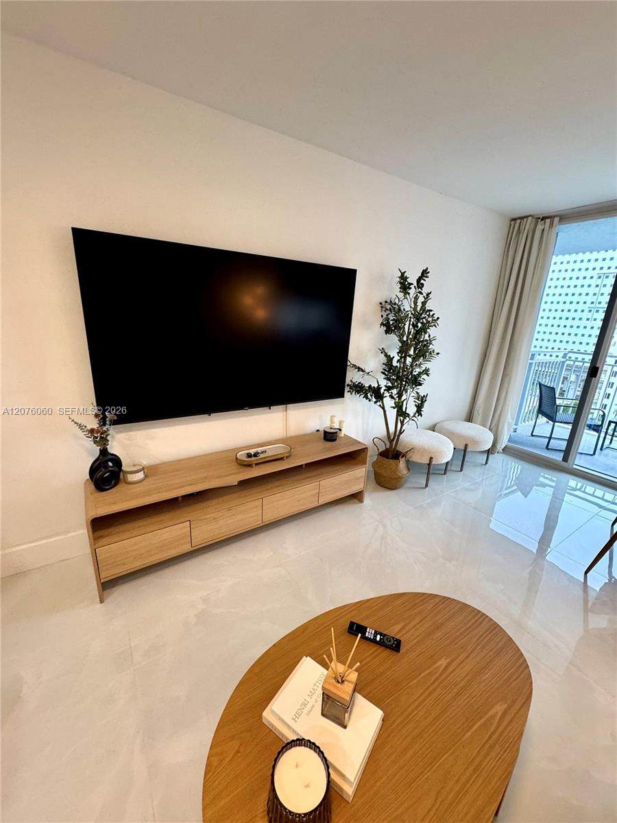 https://bt-photos.global.ssl.fastly.net/miami/orig_boomver_2_A12076060-2.jpg