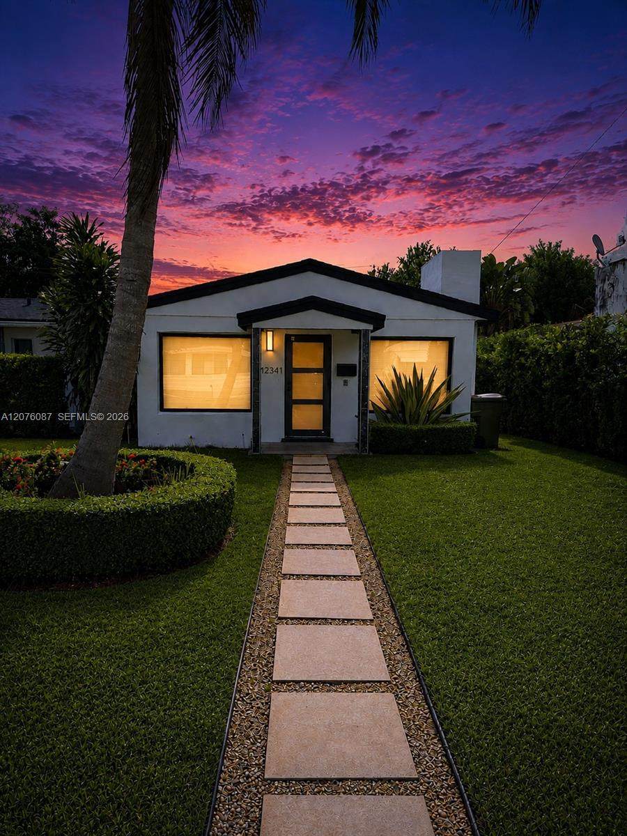 12341 11th Ct - Photo 1