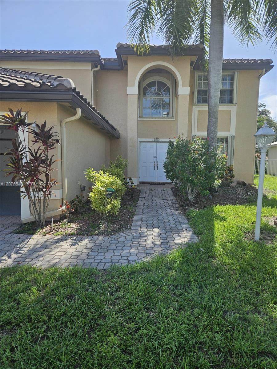 https://bt-photos.global.ssl.fastly.net/miami/1280_boomver_1_A12076543-2.jpg