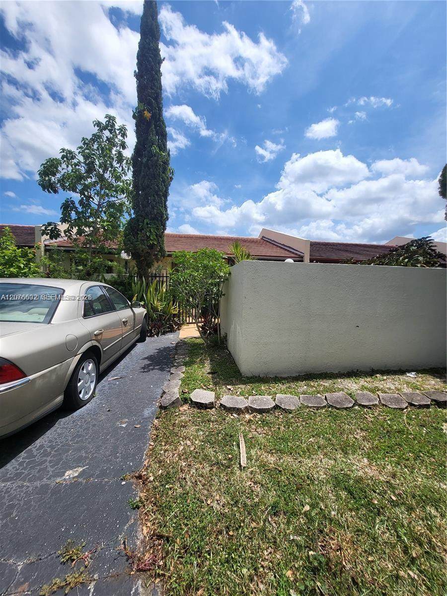 5834 144th Cir Pl - Photo 1