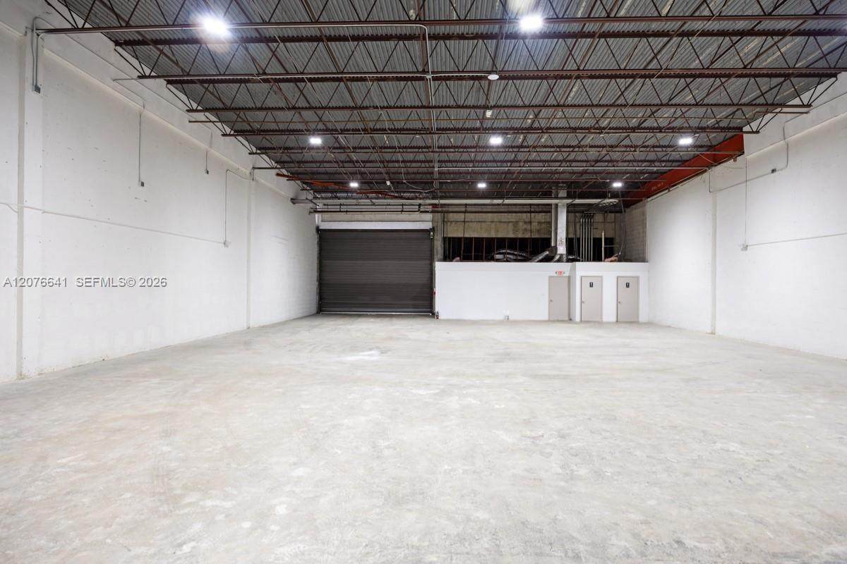https://bt-photos.global.ssl.fastly.net/miami/orig_boomver_1_A12076641-2.jpg