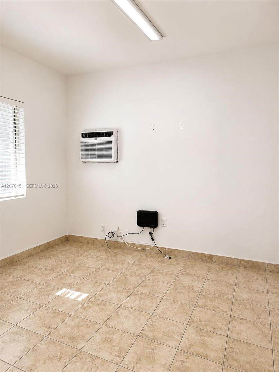 https://bt-photos.global.ssl.fastly.net/miami/orig_boomver_1_A12078451-2.jpg