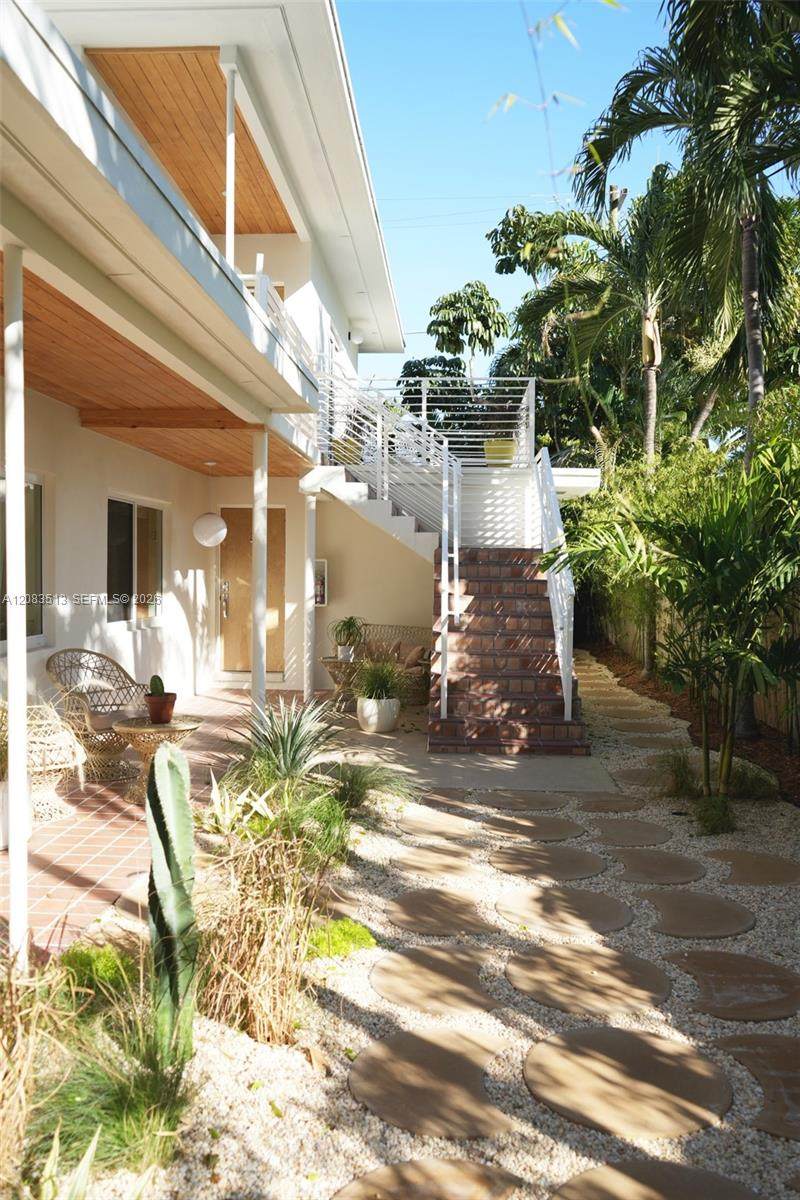 https://bt-photos.global.ssl.fastly.net/miami/1280_boomver_1_A12083513-2.jpg