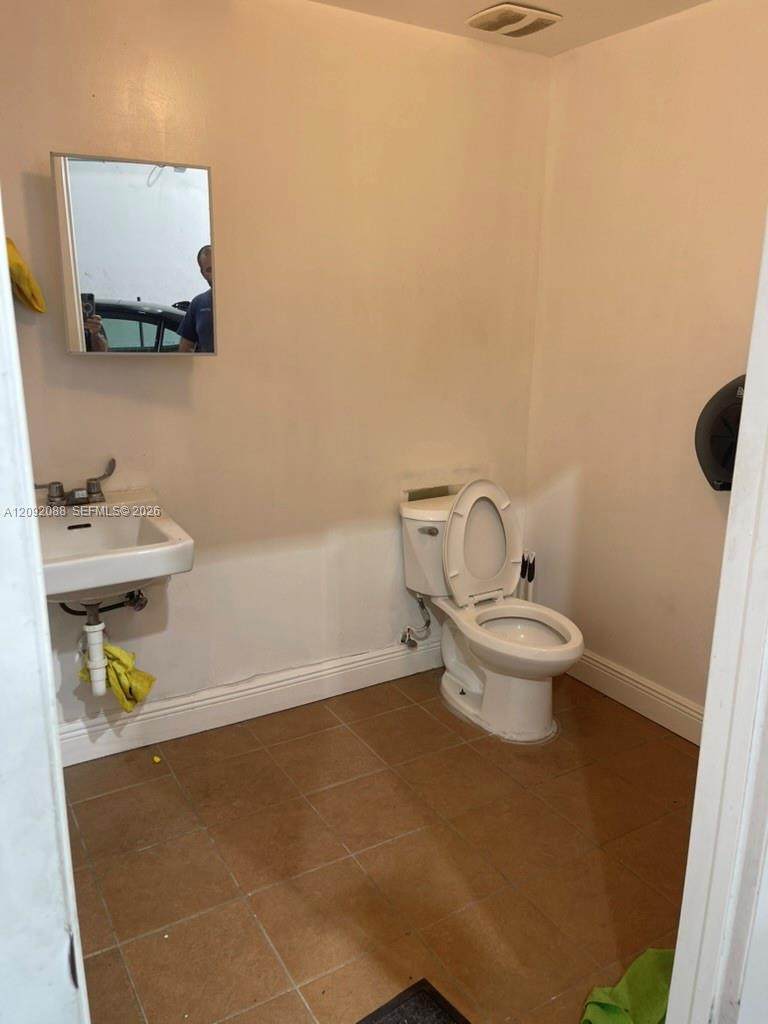 https://bt-photos.global.ssl.fastly.net/miami/orig_boomver_1_A12092088-2.jpg