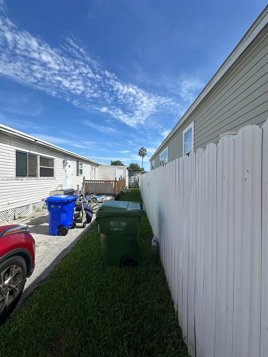 https://bt-photos.global.ssl.fastly.net/miami/orig_boomver_1_A12092962-2.jpg