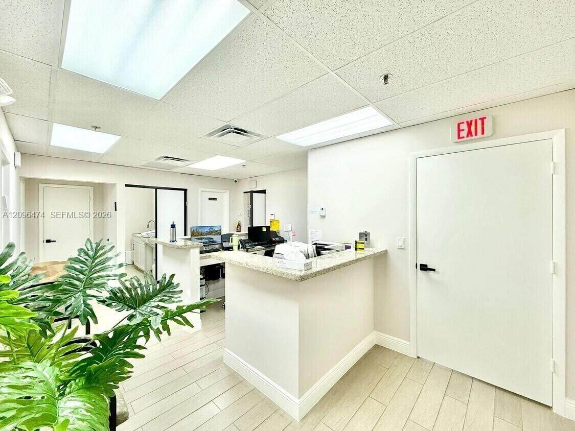 https://bt-photos.global.ssl.fastly.net/miami/orig_boomver_1_A12096474-2.jpg