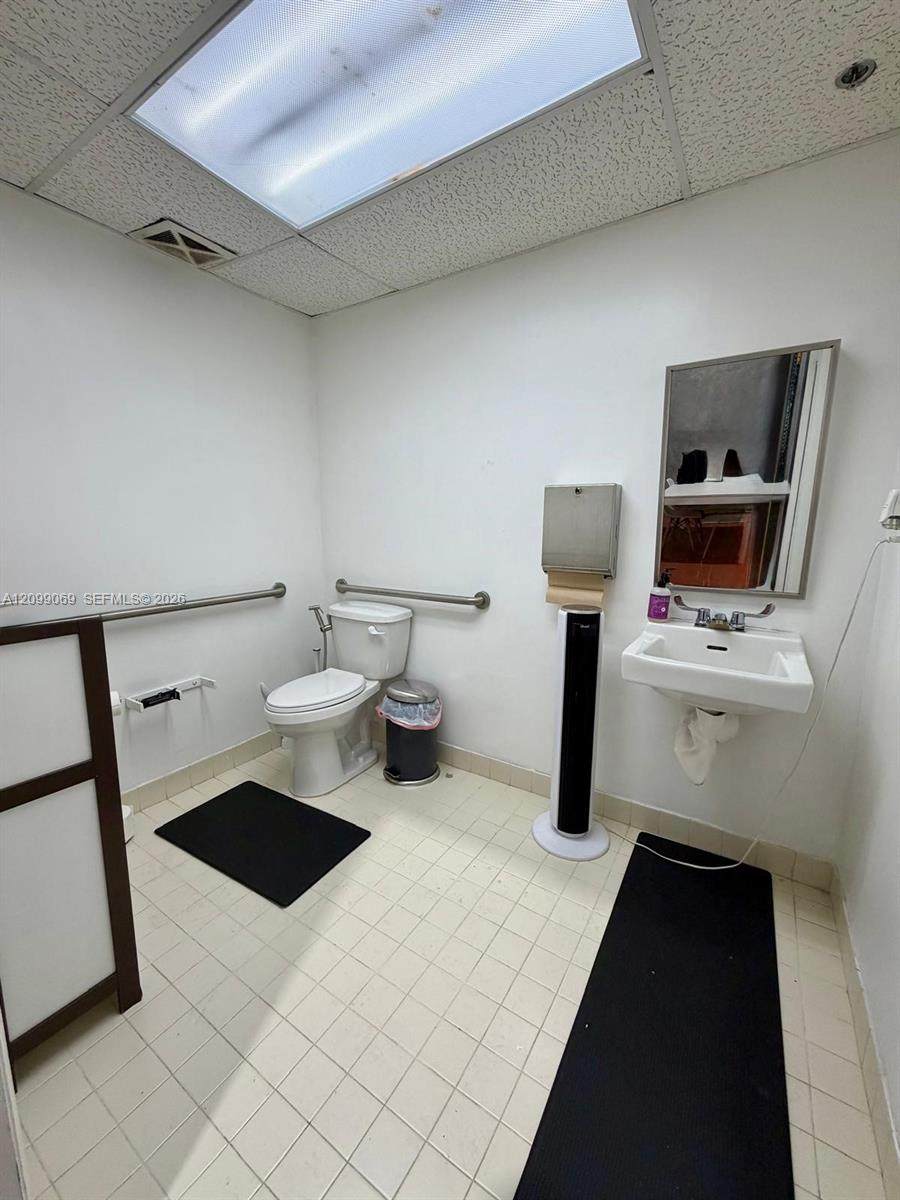 https://bt-photos.global.ssl.fastly.net/miami/orig_boomver_1_A12099069-2.jpg