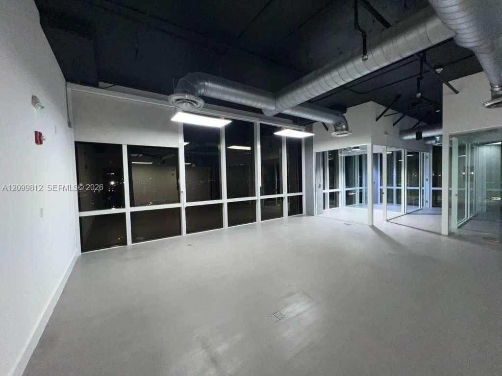 https://bt-photos.global.ssl.fastly.net/miami/orig_boomver_1_A12099812-2.jpg