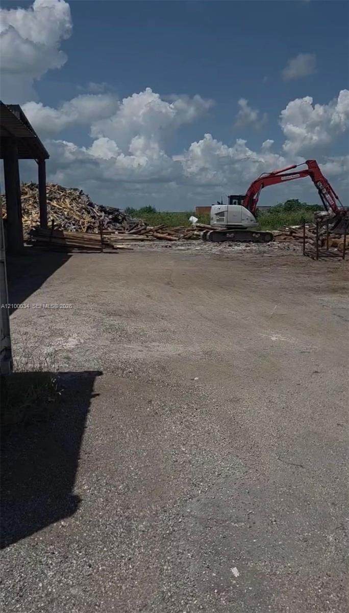 https://bt-photos.global.ssl.fastly.net/miami/orig_boomver_1_A12100034-2.jpg