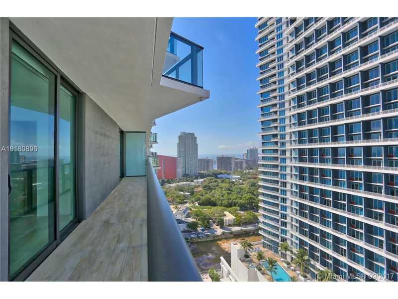 1300 Miami Ave - Photo 1