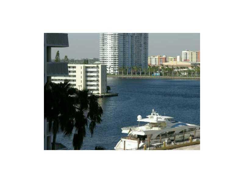 1000 Island Bl - Photo 1