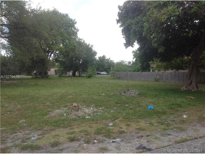 16800 27th Ave - Photo 1