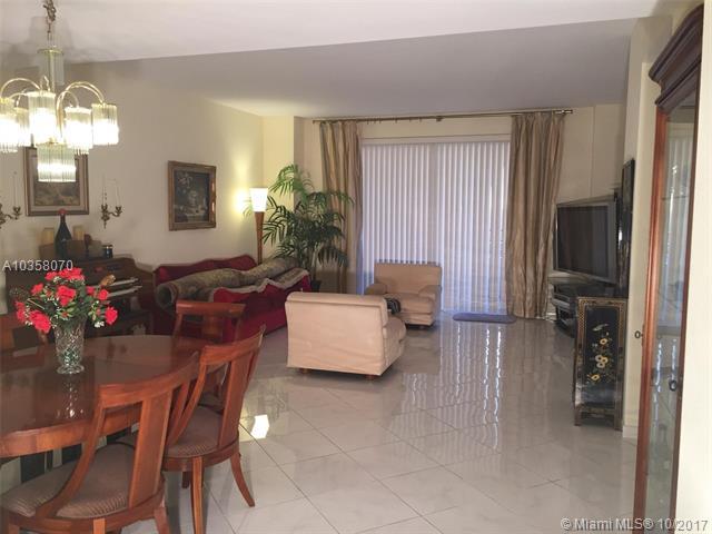 2500 Parkview Dr - Photo 1