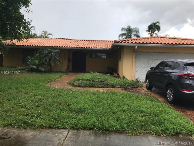 7435 Sabal Dr - Photo 1