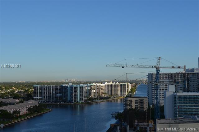 1833 Ocean Dr - Photo 1