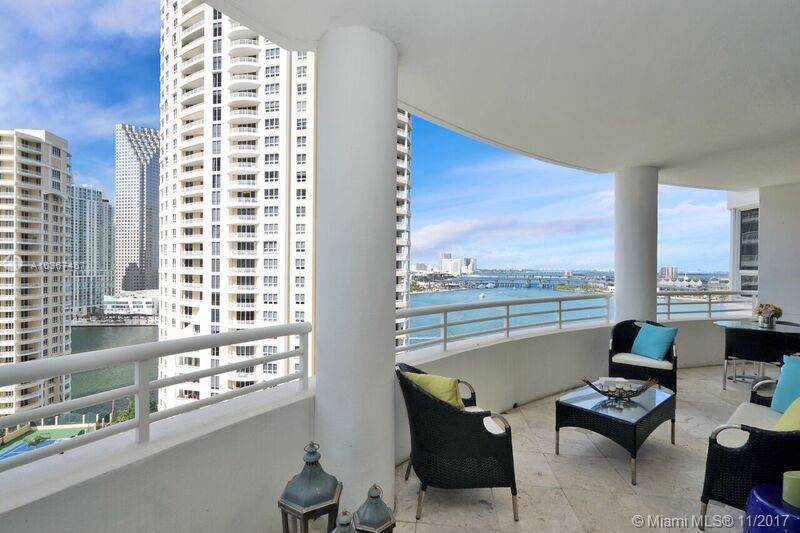 808 Brickell Key Dr - Photo 1