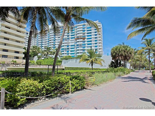 1621 Collins Ave - Photo 1