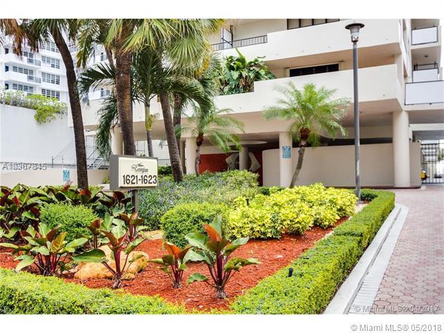 1621 Collins Ave - Photo 1