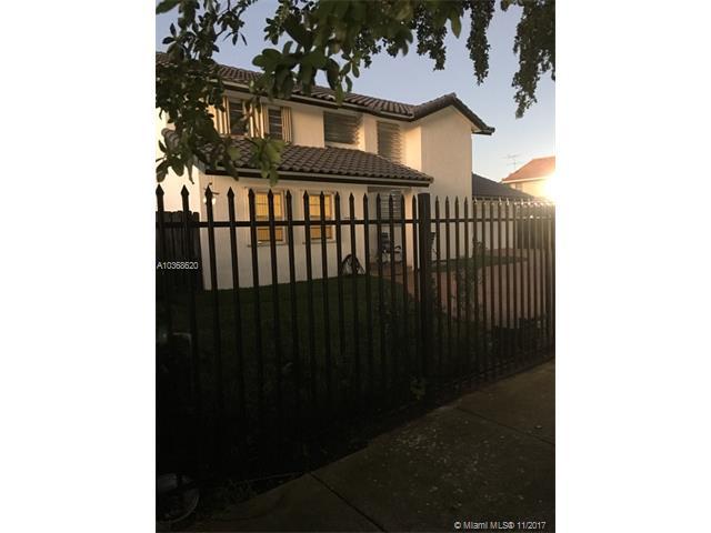 10761 38th St - Photo 1