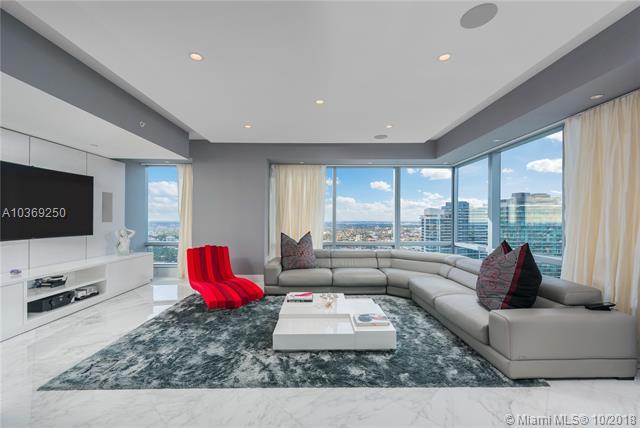 1425 Brickell Ave - Photo 1