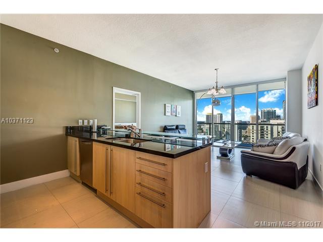 79 12 ST - Photo 1