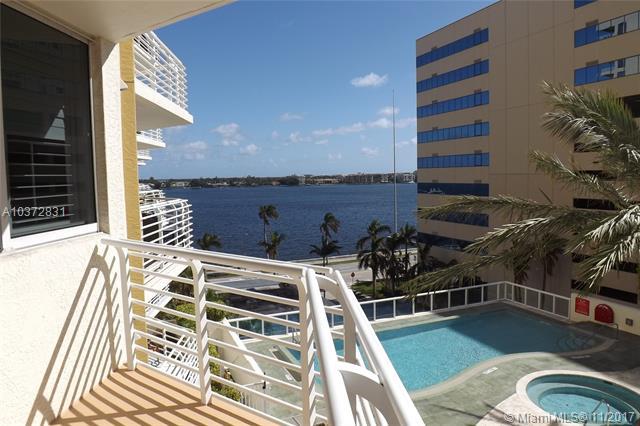 1551 Flagler Dr - Photo 1