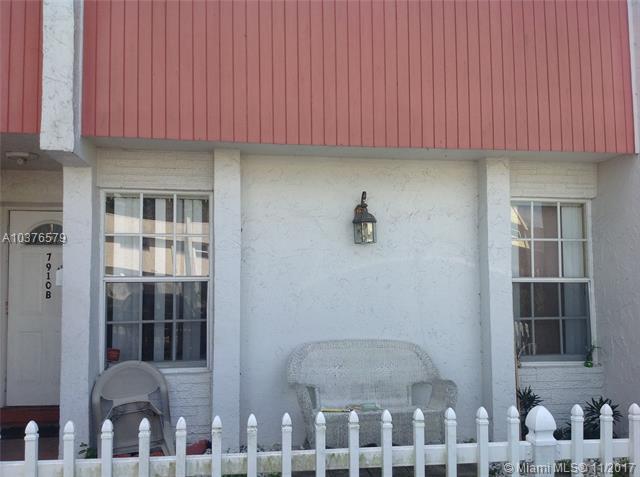 7910 8th Ct - Photo 1