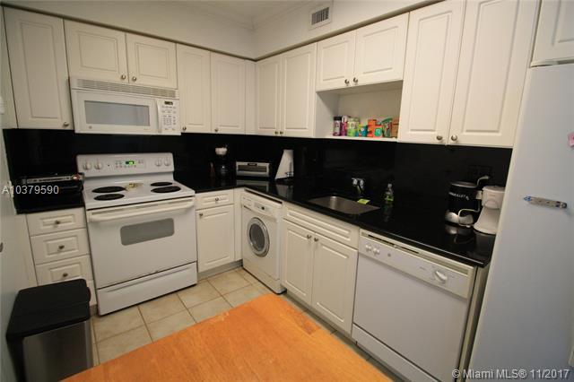 2501 Ocean Dr - Photo 1