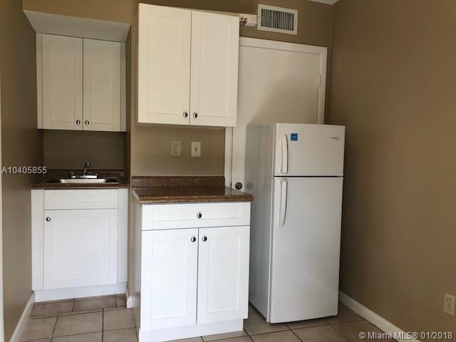 5910 112th Ct - Photo 1