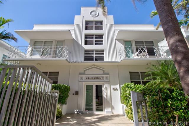 810 Pennsylvania Ave - Photo 1