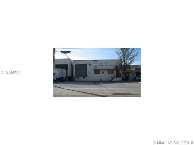 690 28th St - Photo 1