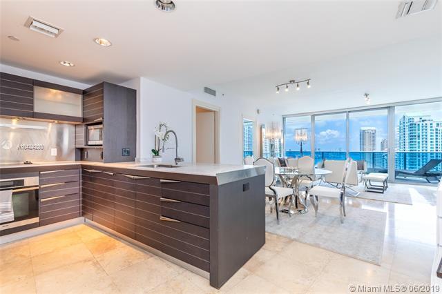 200 Biscayne Boulevard Way - Photo 1