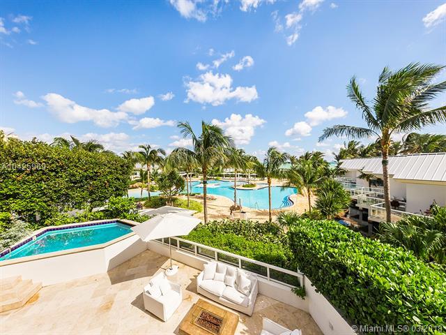 50 Pointe Dr - Photo 1