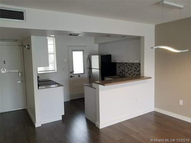 2855 Leonard Dr - Photo 1
