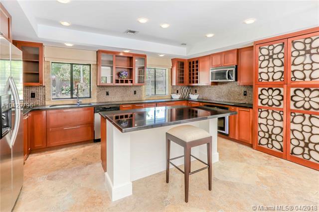 410 Caligula Ave - Photo 1