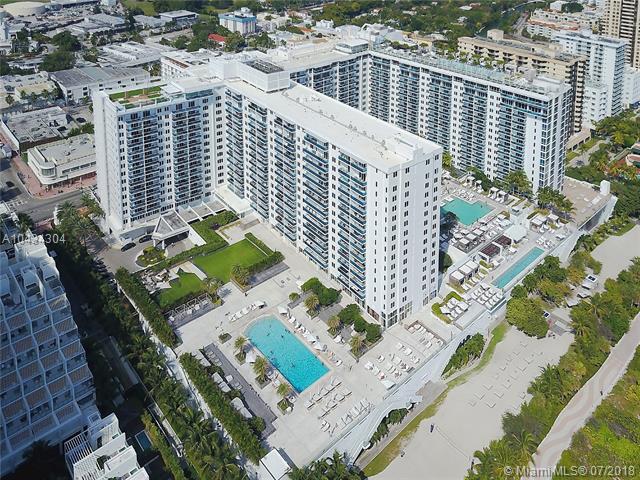 2301 Collins Ave - Photo 1
