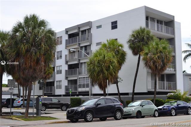 1615 West Ave - Photo 1