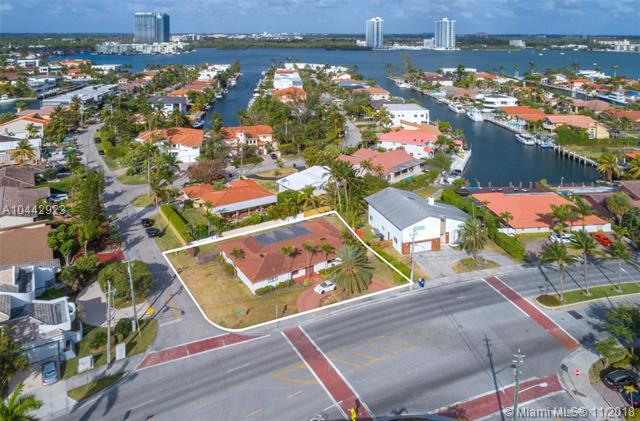 16520 35th Ave - Photo 1