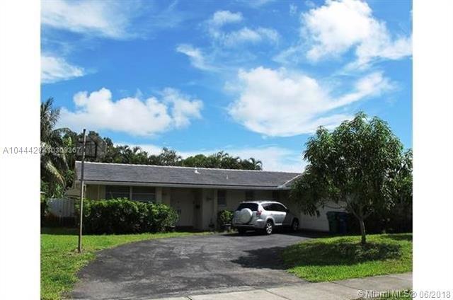 2421 199 St - Photo 1
