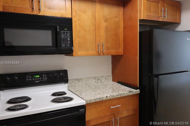 3257 13th St - Photo 1