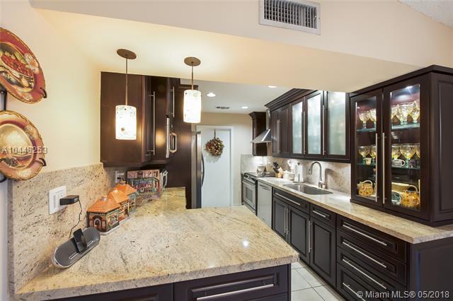 14110 45th St - Photo 1