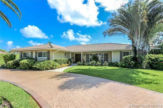 1121 Diplomat Pkwy - Photo 1
