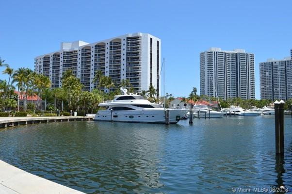 3610 Yacht Club Dr - Photo 1