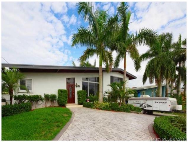 2436 Okeechobee Ln - Photo 1