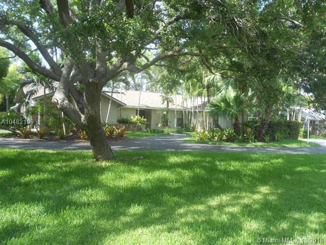 7935 155th St - Photo 1
