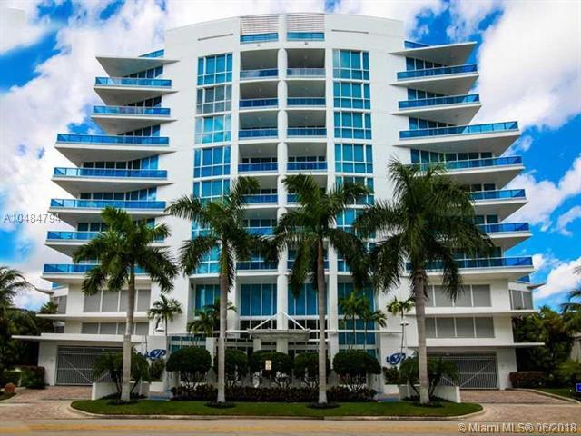 715 Bayshore Dr - Photo 1