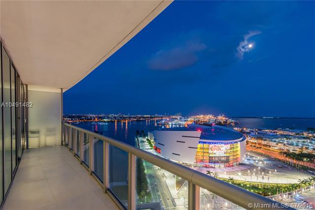 888 Biscayne Blvd - Photo 1