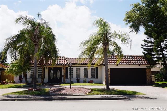 1112 46th Ave - Photo 1